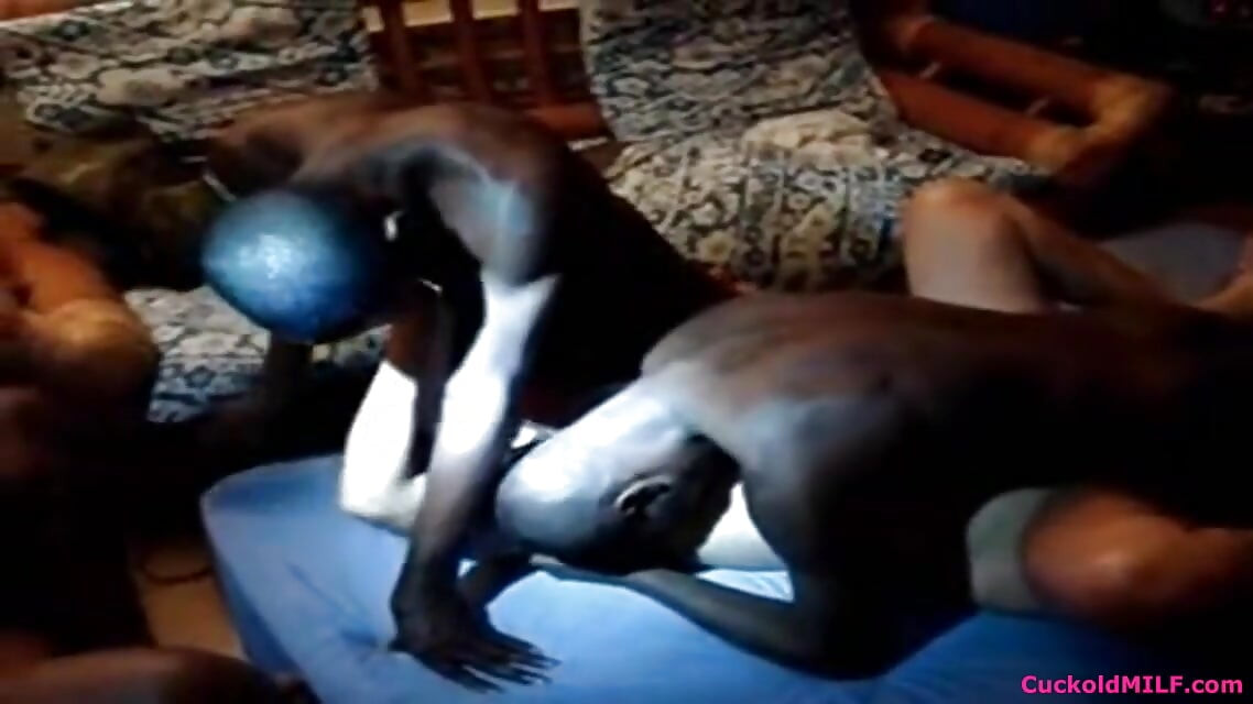 Cuckold MILF - Wife that cheats