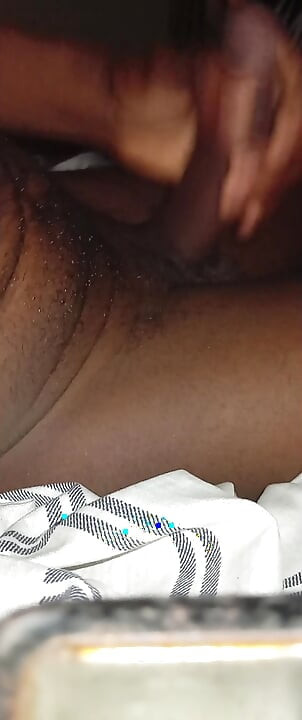 Verrückter handjob mit monsterschwanz