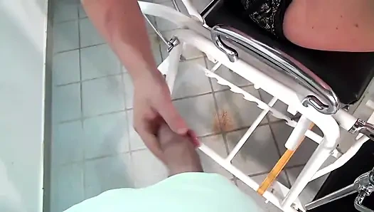 Pussy controll in the hospital...threesome pussy fucking