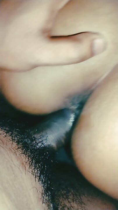 Stepsister Get Hard time and Wants to Drink Cum