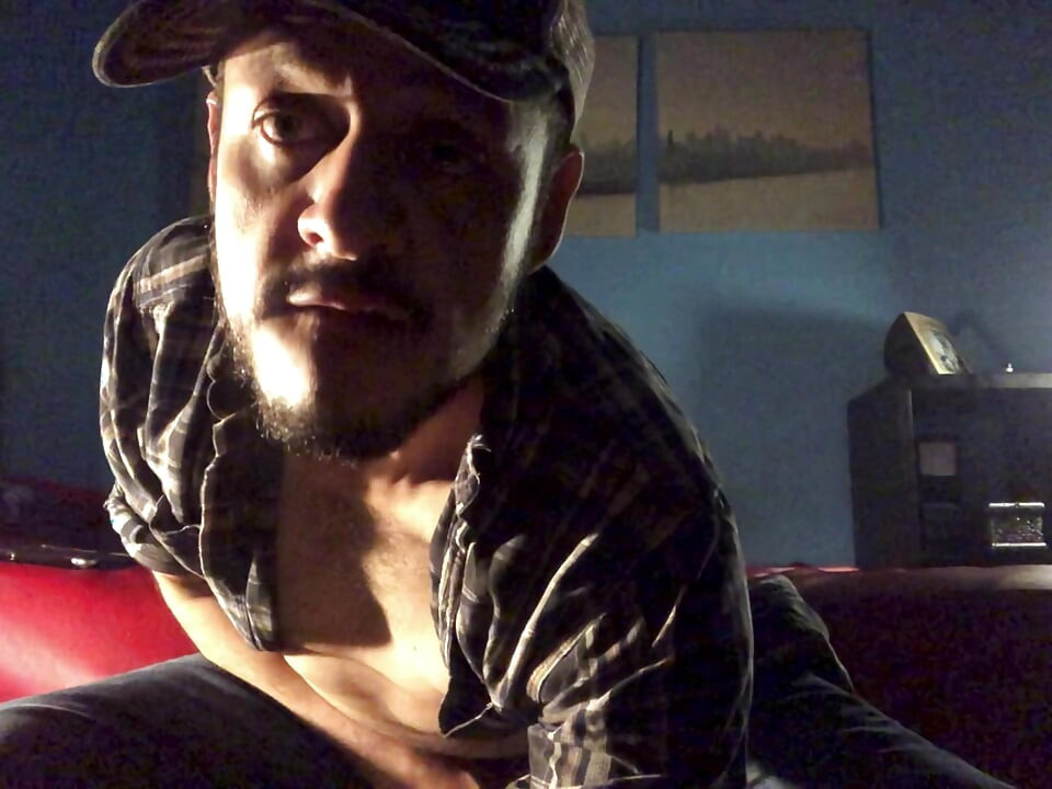 Hot latin blue collar a very verbal Mexican and his musky foreskin and loaded cum hole.