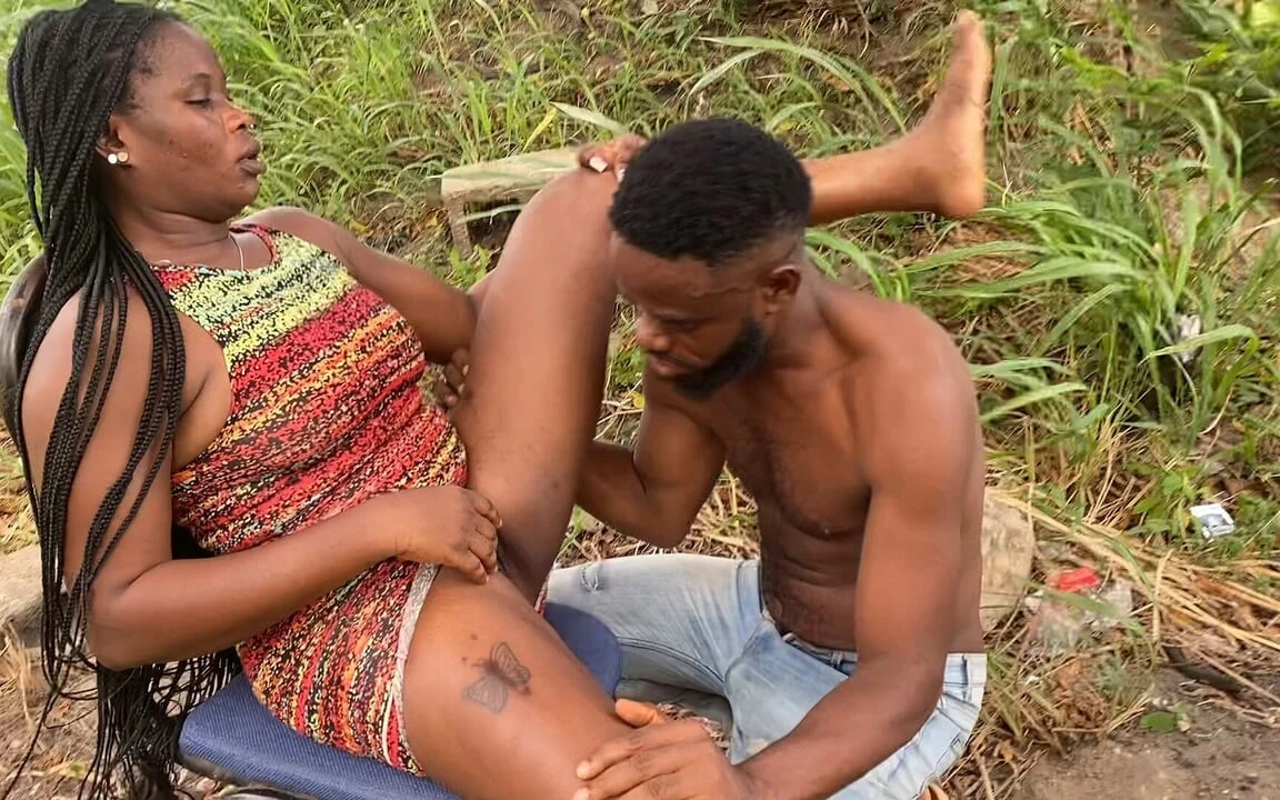 Went on a Road Trip with My Man Then I Decided to Pee in the Bush Thats How My Man Started Fucking Me Right in the Bush