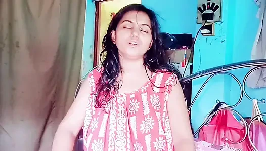 18 Year Old Girl Nude In Bathroom & Fingering Creampie Pusssy