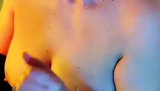 Ağıza, yüze, memelere ve mastürbasyona boşalma derlemesi!