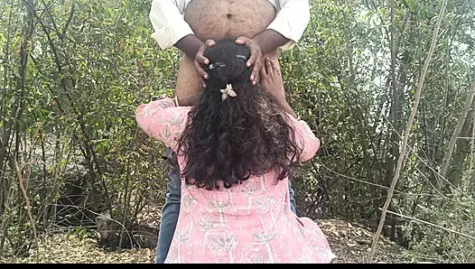 Outdoor unexpected hot romance with fuck