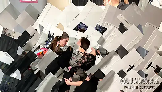 Alice Maze and Marie Lumacarie Fuck Each Other's Pussies