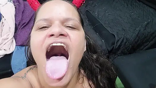 Встань на колени, теперь тебе придется молиться и кормить грудью