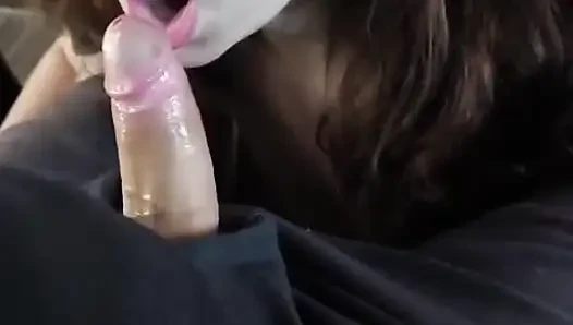 Caught up in a workplace affair on the desk...(Blow Job in work)