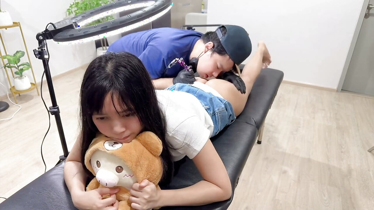 Asian Girl Love to Tattoo While Horny