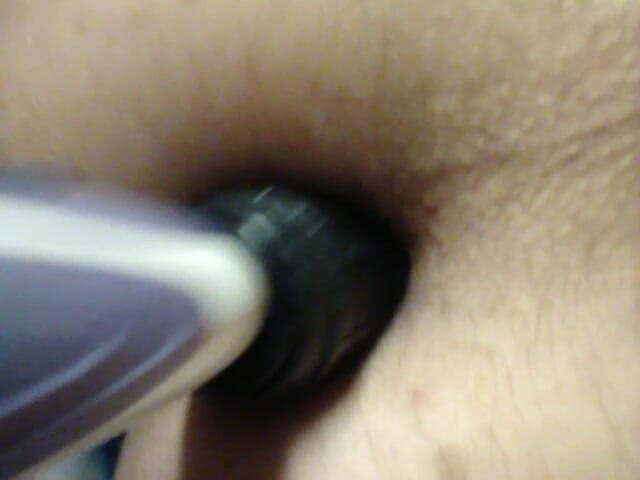 お尻をいっぱいにしてる