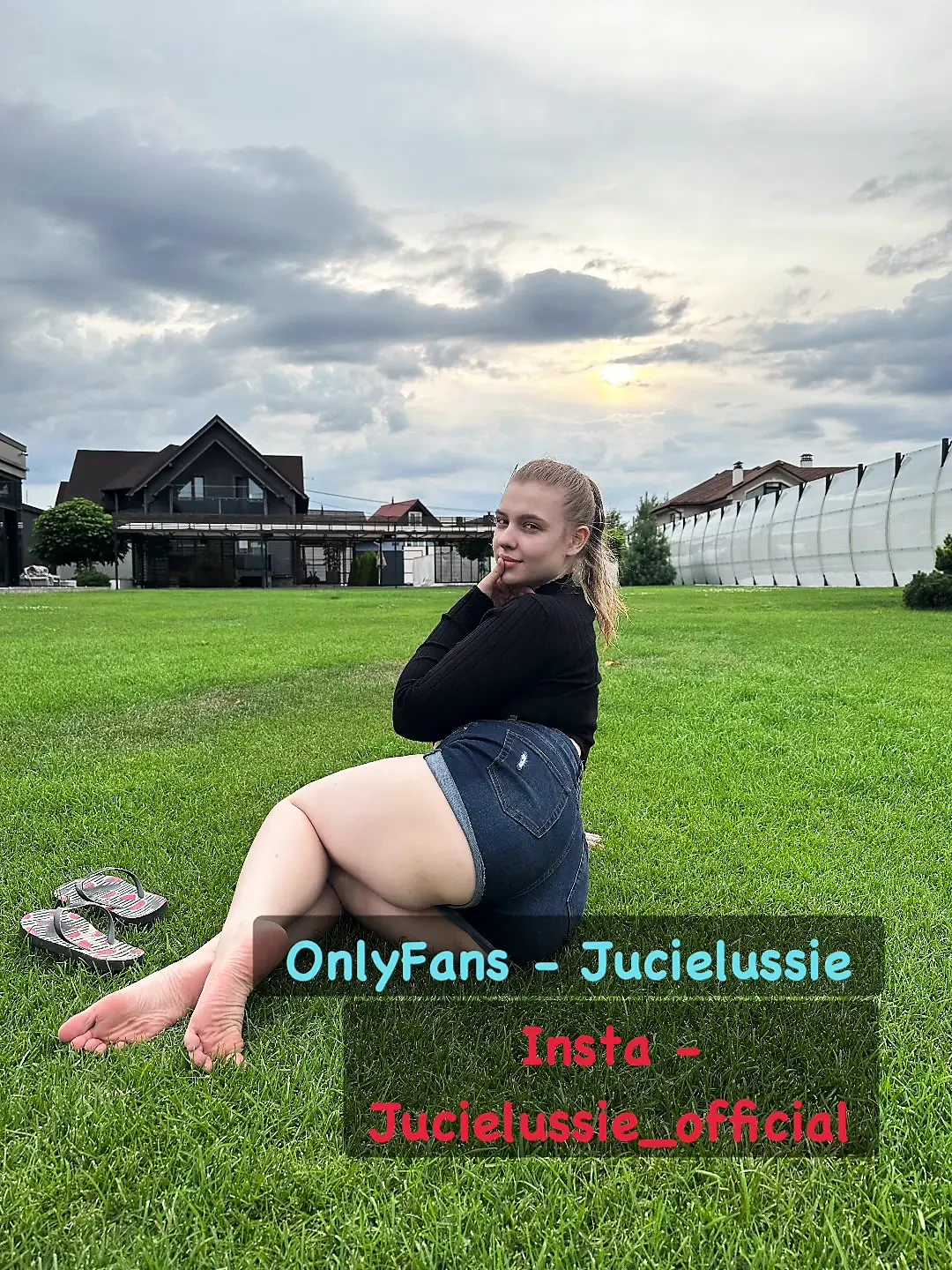 Boobs play and fucking in doggy