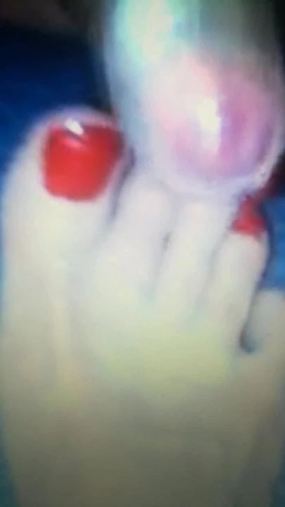Éjaculation sur pieds, fétichisme