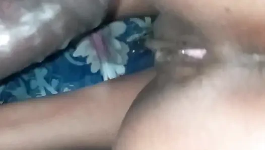 Немецкую грязную Tina трахает огромным членом большой черный член и глубокая глотка