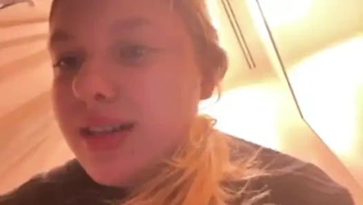 Extreme masturbate inside down in public. Jucielussie