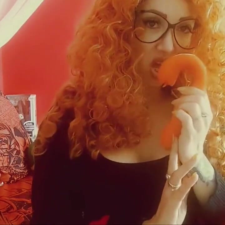 Chantal Channel玩弄你的新成人玩具