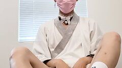 Aziatische hanfu mietje femboy puppy twink - anaal in witte sokken