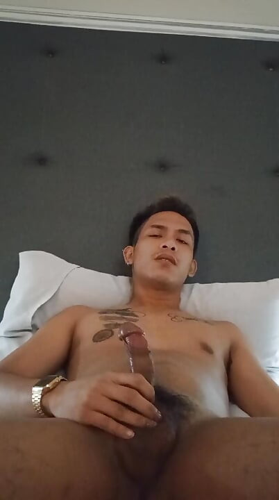 Asia Twink otelde boşalma