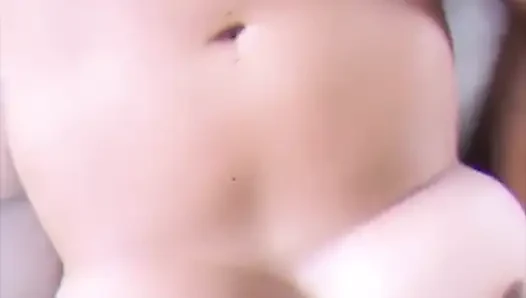Latin orta yaşlı seksi kadın Lela Star'ın striptiz, gırtlağına kadar sakso ve ateşli amcık sikişi