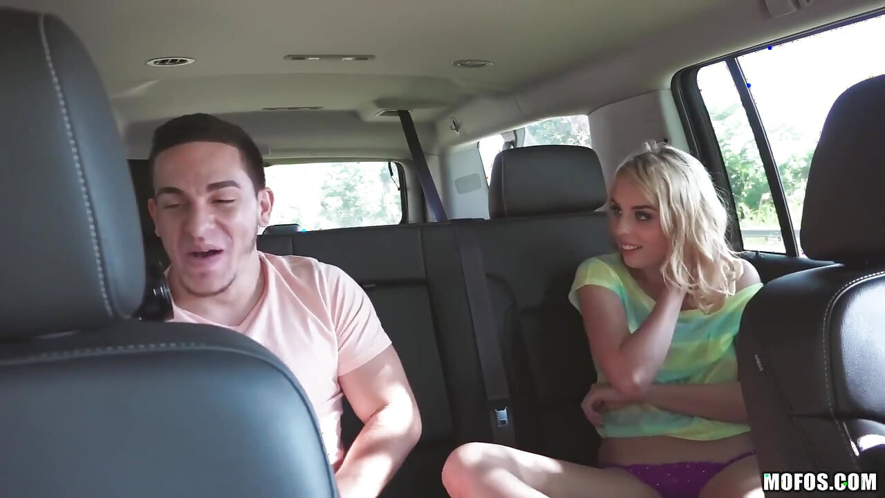Stranded Teens - Blonde's Juicy Booty Bounces