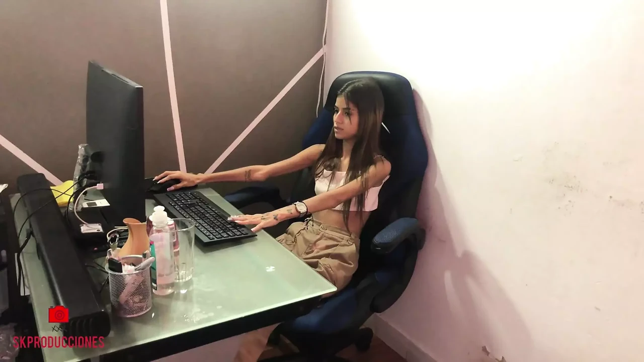 Petite brunette comes to work in her office but first masturbates very rich