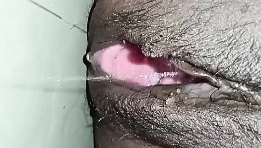Desi Tamil Divorce MILF Pissing