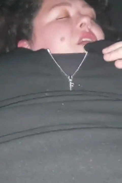 YoungEnglishBBW BBC Seggbebaszás, miközben a puncimat ujjazza fordított cowgirl anális cumshot