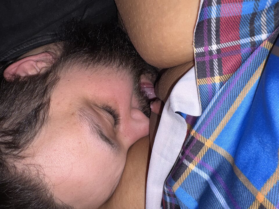 Intense orgasm and squirt