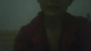 Flat chested chinese plays in bed