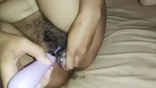 I need help, please. I masturbate until I squirt. Part 2