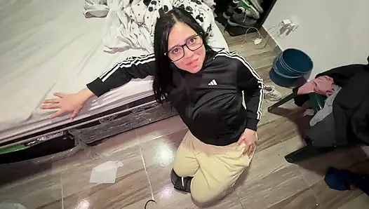 Sepupu tiri Kolombiaku menemaniku pulang