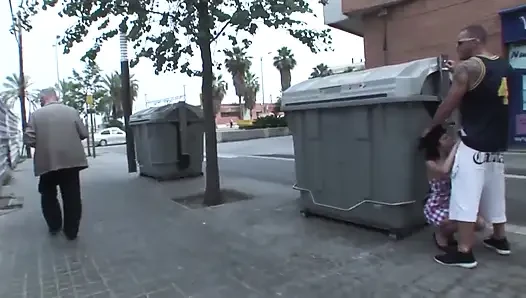 Madrid'de fışkırtma sikiş oyunları - İspanya