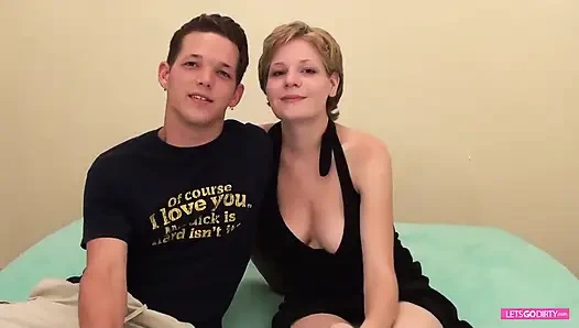 Секс пары на кастинге в любительском видео