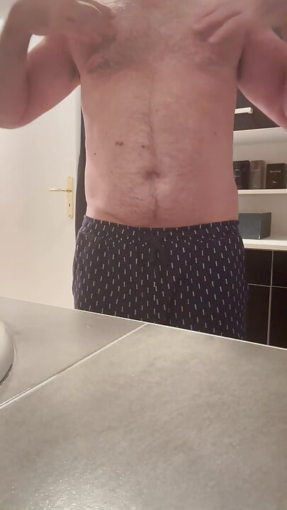 CUMMING IN THE BATHROOM WITH MY UNCUT