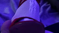 Fußerotik in Heels (Trailer) und weißem Catsuit
