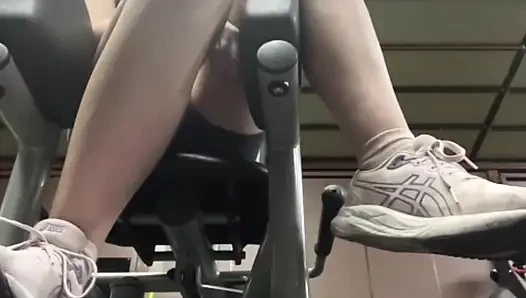 Public fucking in the gym jucielussie