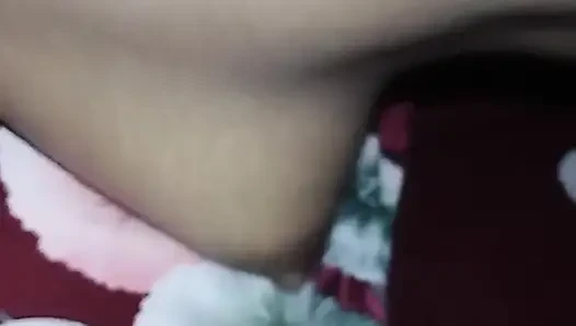BD Вирусное видео невестки, сосущей пенис ее шурины и занимающейся сексом раком.