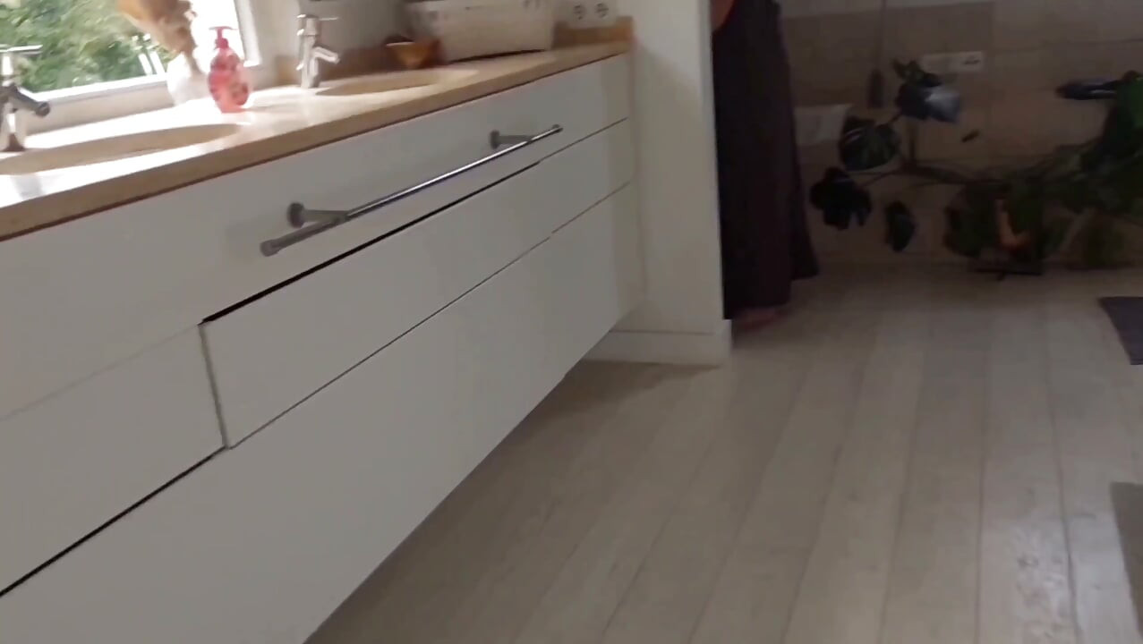 Moden blond kone nyter daglig sex