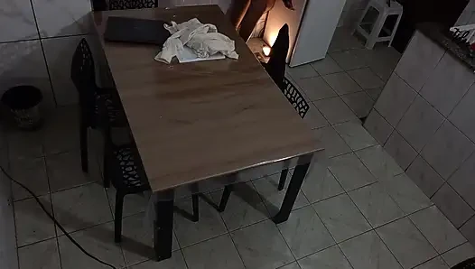 Pantat sekretaris dientot di ruang pertemuan.