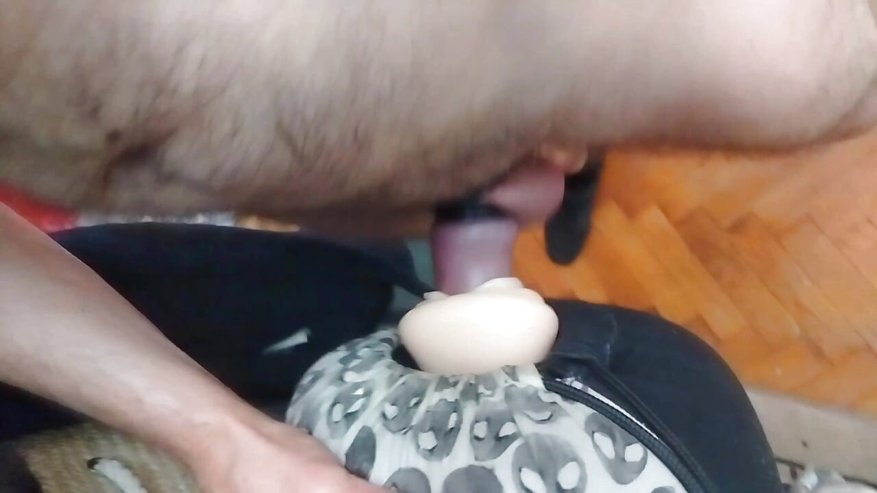 קיס טסקה סקס בבית