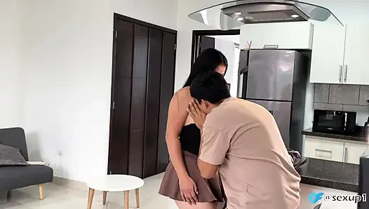 Delicious white ass was resting in my kitchen and I cum in the