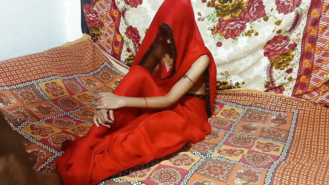 Binuksan Ko ang Puke ng Asawa Ko sa Unang Gabi - Desi Romantic Couple Sex Video