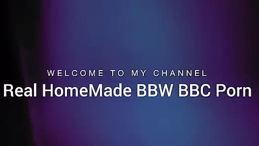 Bağlı seksi zenci erkekler amımı yalıyor klitorisimi ovuyor ve bacak sallayarak inleyerek orgazm oluyor