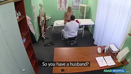 Fake Hospital - Curvy Blonde with a Bubbly Butt Takes Doctor's Naughty Offer for Pleasure