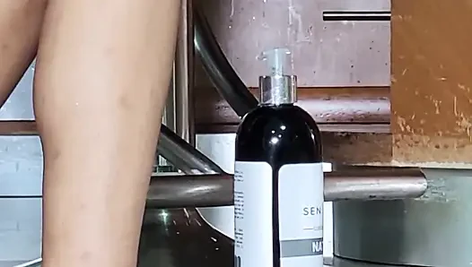 Çiş fışkırtarak sikiş dildo amcık dölleme kremsi orgazm