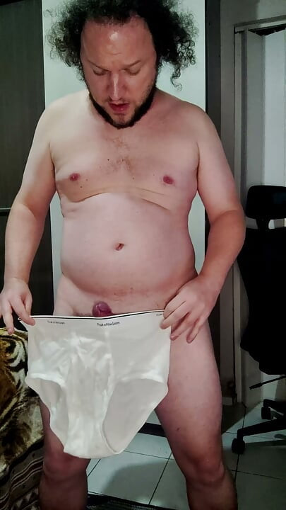 Vintage Fruit of the Loom white briefs show off, jerk off and cum