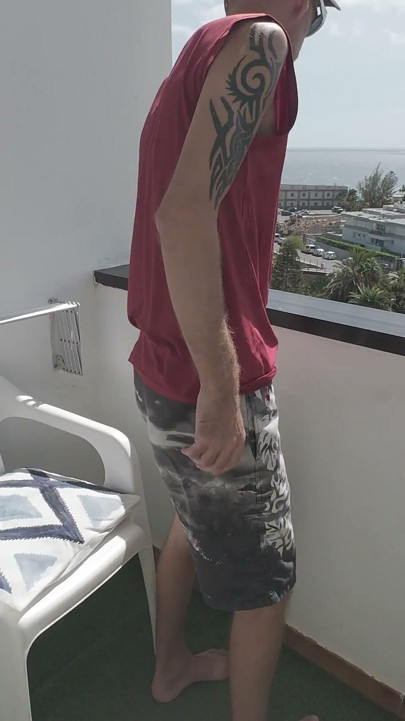 Risky Big Dick Wank Outside on My Balcony