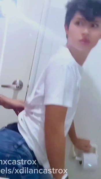 Must-share moment from "Cruising straight footballer fucks bareback young gay man takes off his condom in bathroom and cums"