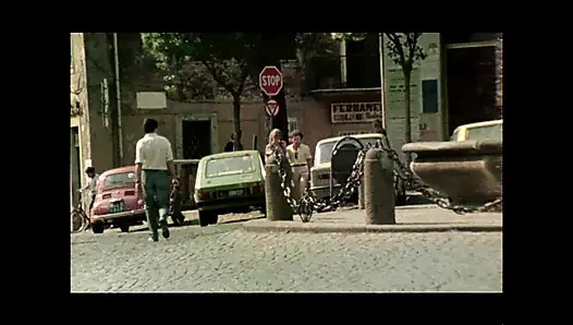 Moana Pozzi in: "Valentina Ragazza in Calore" - (Original