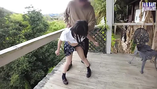 Cewek seksi ini dientot habis-habisan sampai mengerang keenakan -ep-2