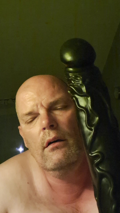 Just the right dildo for the slut